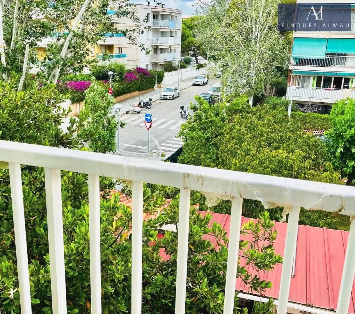 Exterior view of Flat for sale in Vilanova i la Geltrú