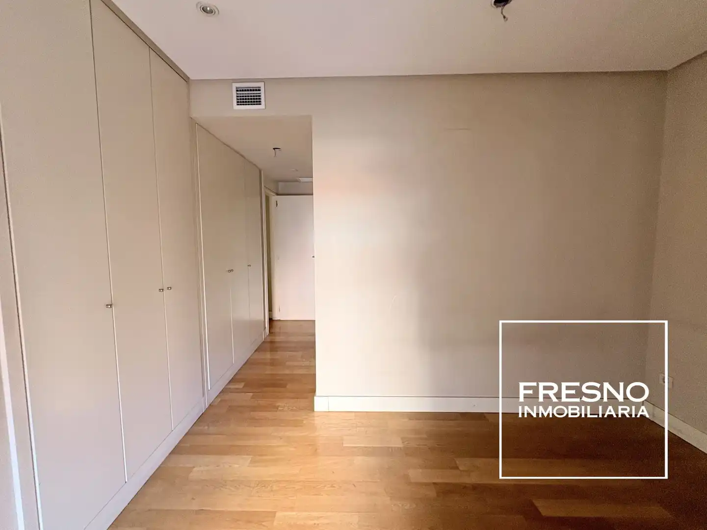 Bedroom of Flat for sale in Madrid  with Heating, Storage room and Community pool