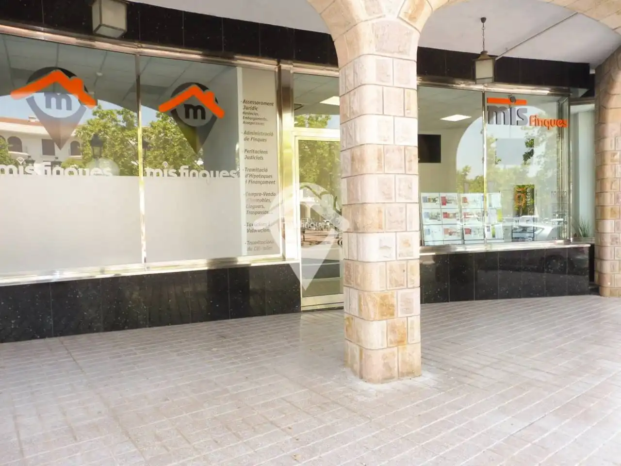 Industrial building with lift for sale in Maria Aguiló, imagen 14