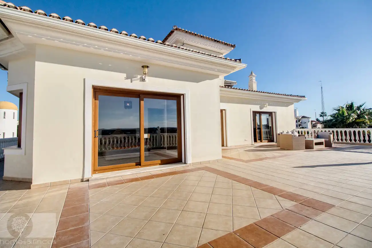 Chalet con piscina en venta en Calle López de Ayala, imagen 46