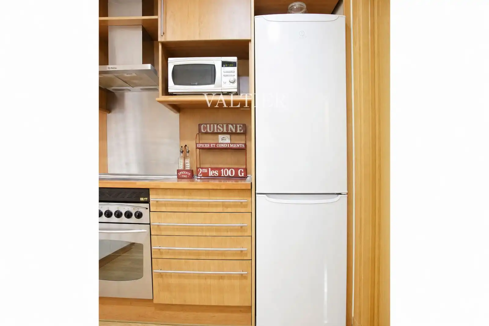 Kitchen of Flat for rent in Madrid  with Air Conditioner and Furnished