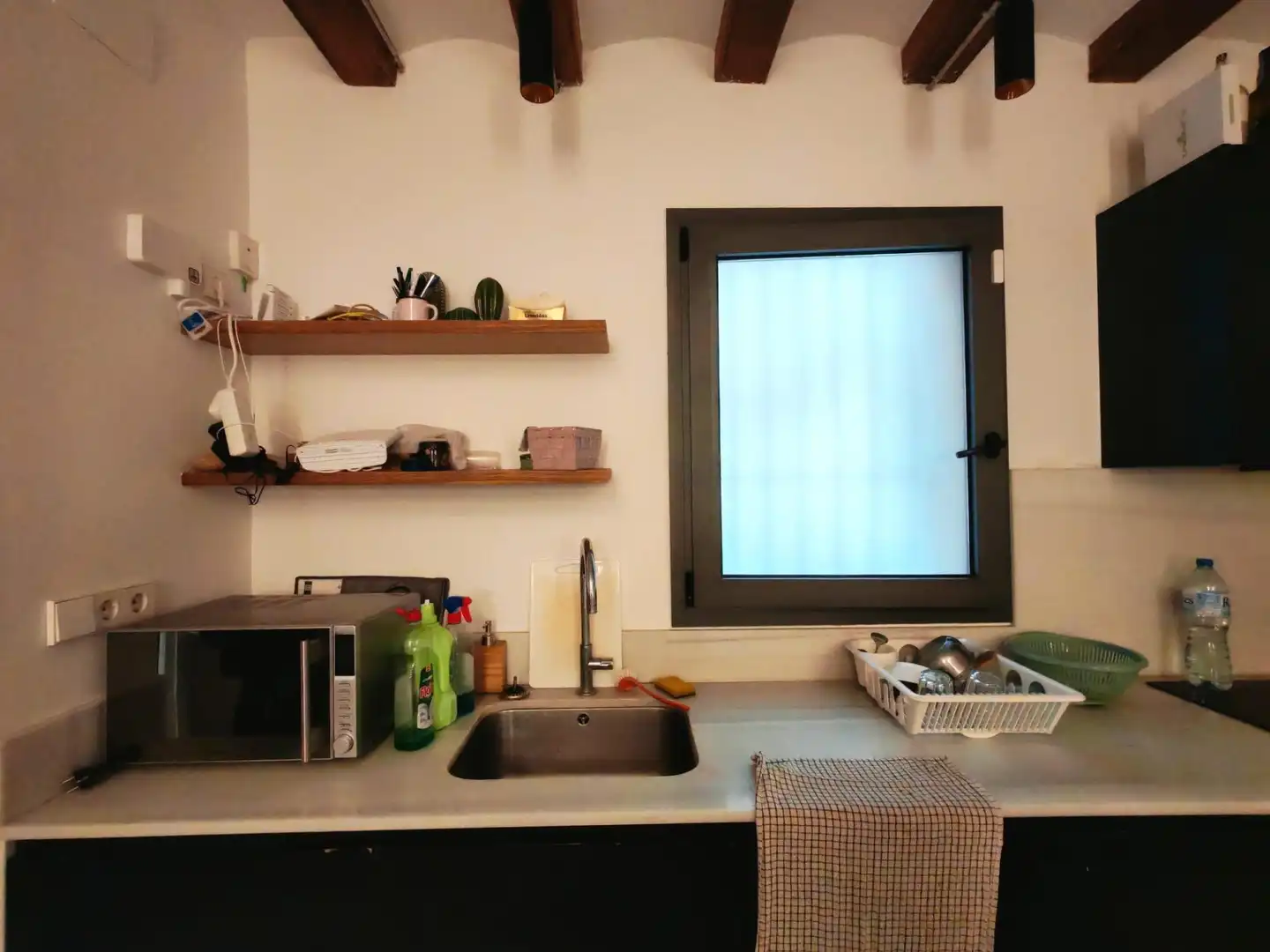 Erdgeschoss zum Verkauf in Barcelona, Barcelona