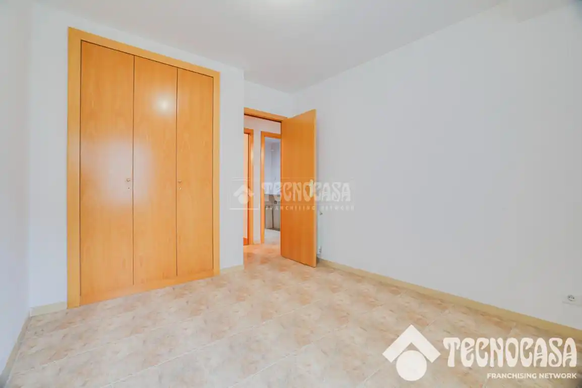Flat for sale in Mataró  with Air Conditioner, Heating and Storage room
