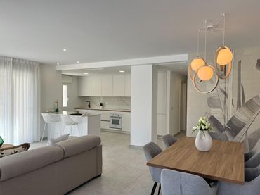 Appartement compact avec piscine à vendre à Calle Perseo