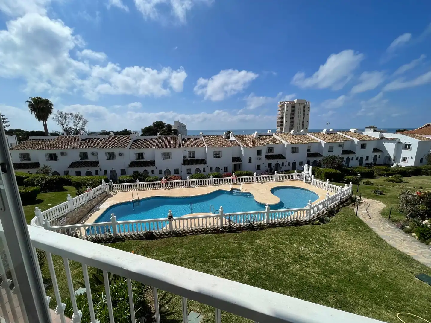 Piscina de Dúplex en venda en Mijas amb Aire condicionat, Terrassa i Moblat