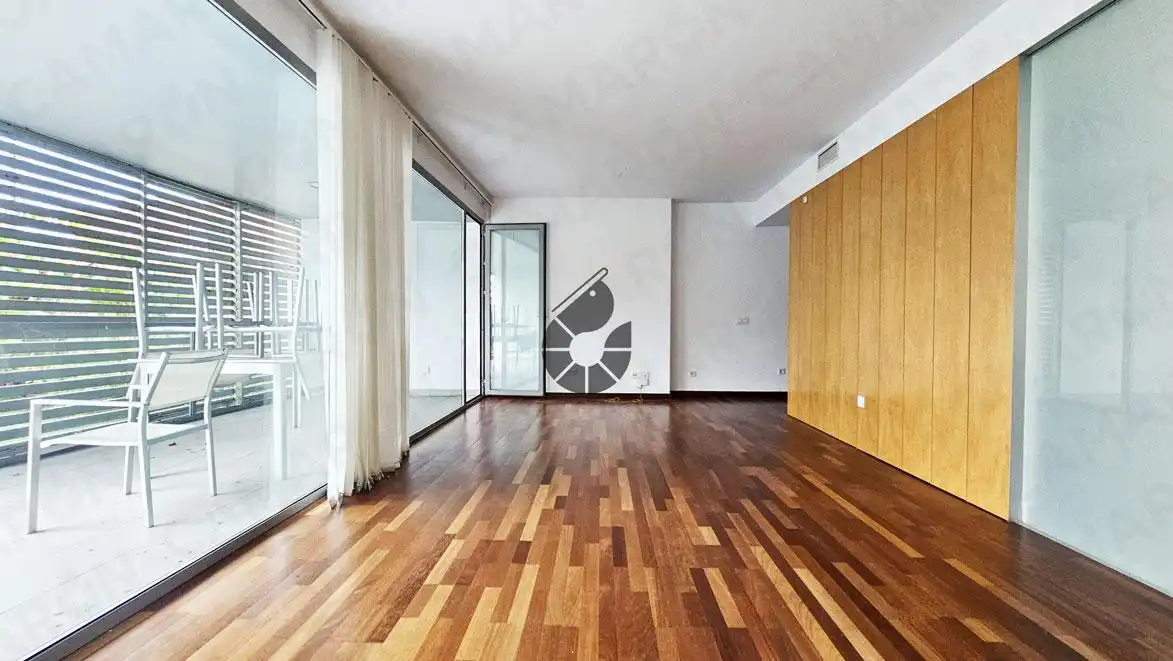Sala de estar de Piso en venta en Mairena del Aljarafe con Aire acondicionado, Trastero y Piscina comunitaria