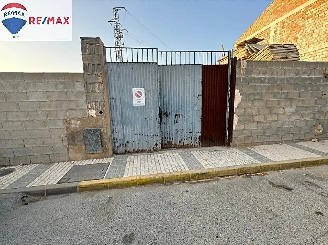 Terreni e lotti in vendita a Calle ALMERIA