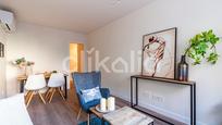 Bedroom of Flat for sale in  Barcelona Capital  with Air Conditioner and Heating