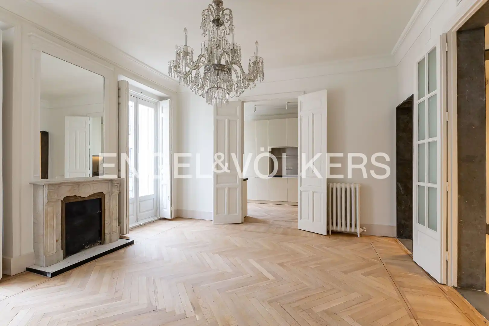 Sala de estar de Piso de alquiler en  Madrid Capital con Aire acondicionado, Calefacción y Balcón