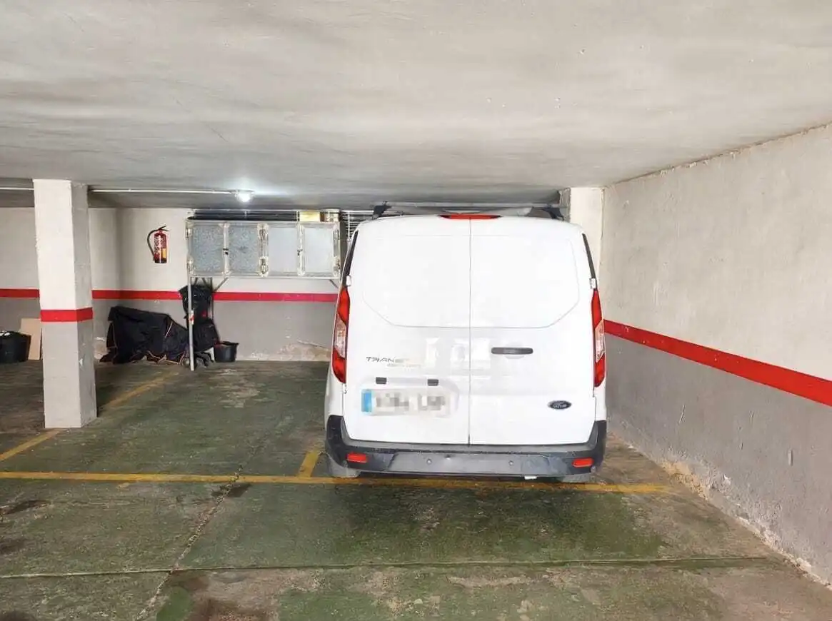 Parking of Flat for sale in Sueca  with Air Conditioner, Storage room and Furnished