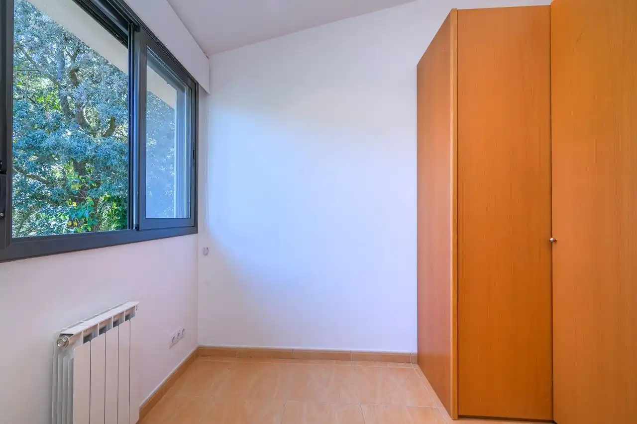 Dormitori de Casa o xalet en venda en Castellnou de Bages amb Jardí privat, Terrassa i Piscina