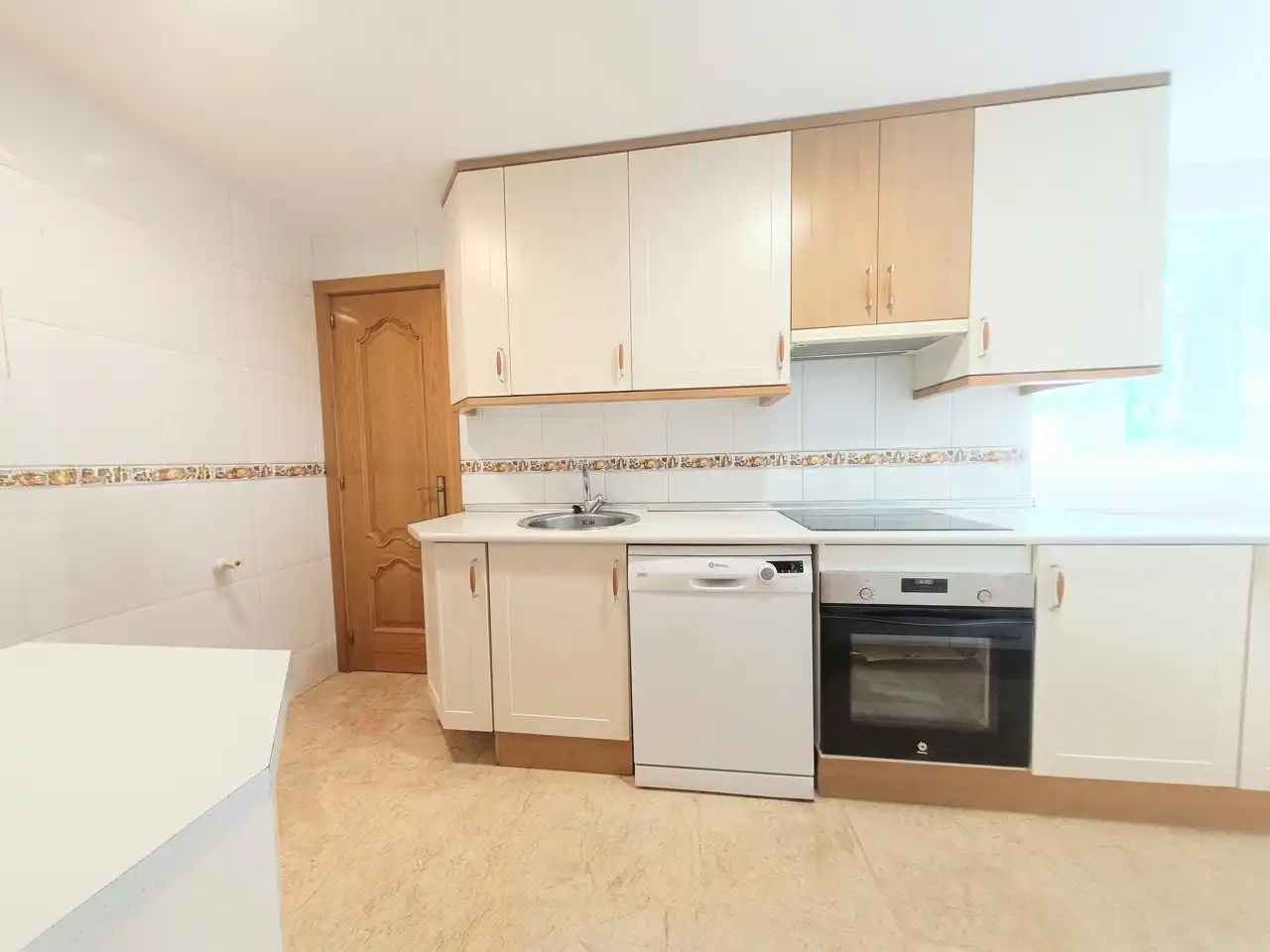 Flat for rent in CORREGIDOR JOSE DE PASAMONTE, Marroquina