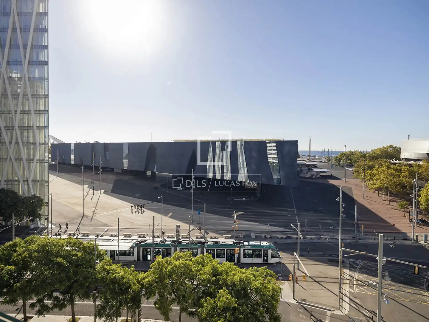 Vista exterior de Piso de alquiler en Barcelona con Aire acondicionado, Calefacción y Terraza
