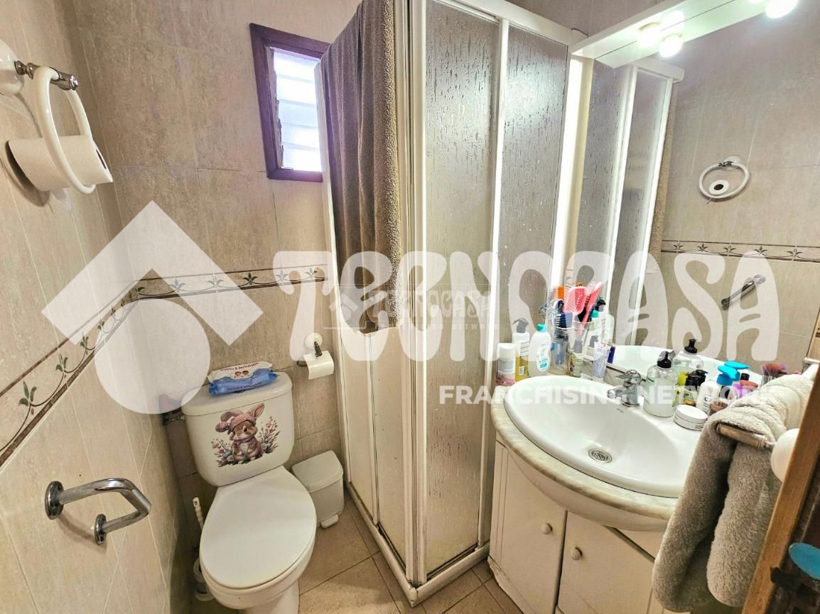 Bathroom of Flat for sale in Las Palmas de Gran Canaria  with Private garden