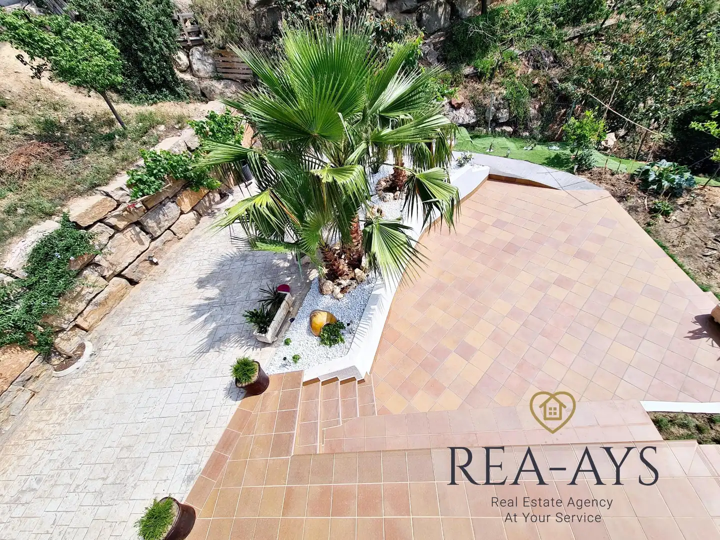Terraza de Casa o chalet en venta en Cervelló con Aire acondicionado, Calefacción y Jardín privado