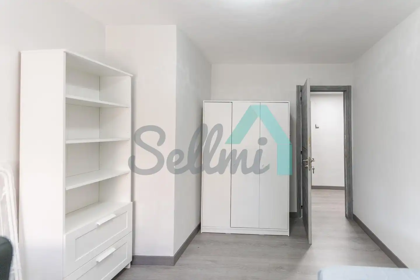 Habitación de Planta baja para compartir en Oviedo  con Calefacción, Amueblado y Internet