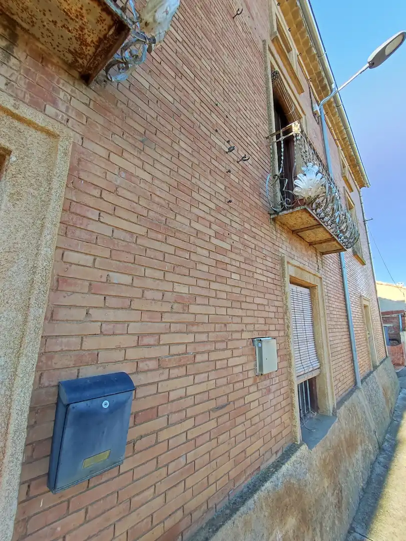 Vista exterior de Finca rústica en venda en Osorno la Mayor amb Calefacció, Jardí privat i Terrassa