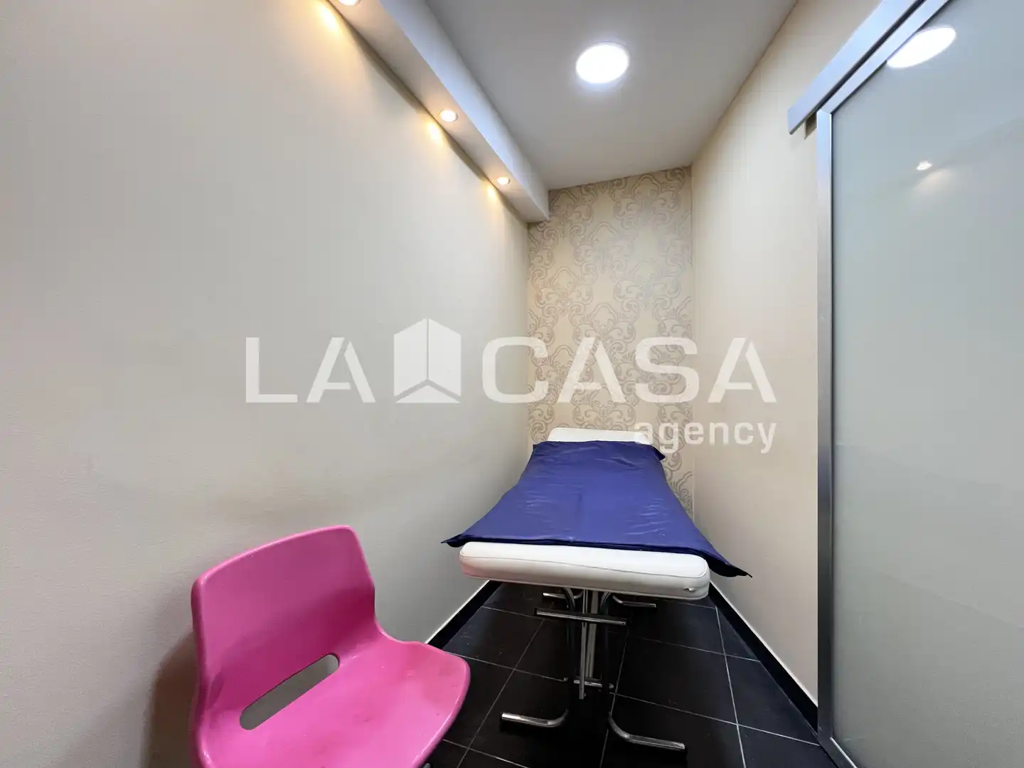 Business premises for sale in Carrer de Pi i Gibert, imagen 10