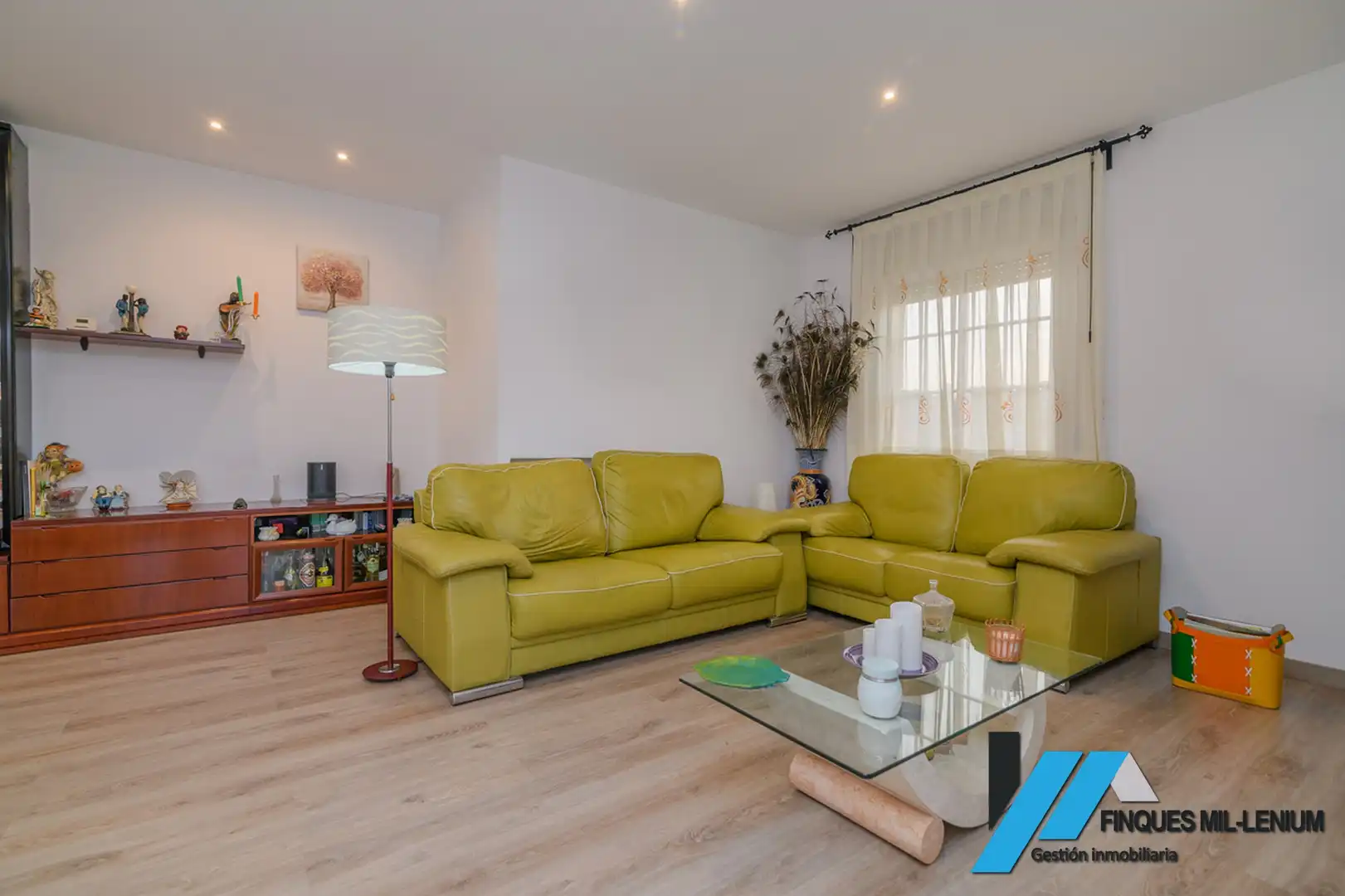 Flat for sale in Passeig Maragall