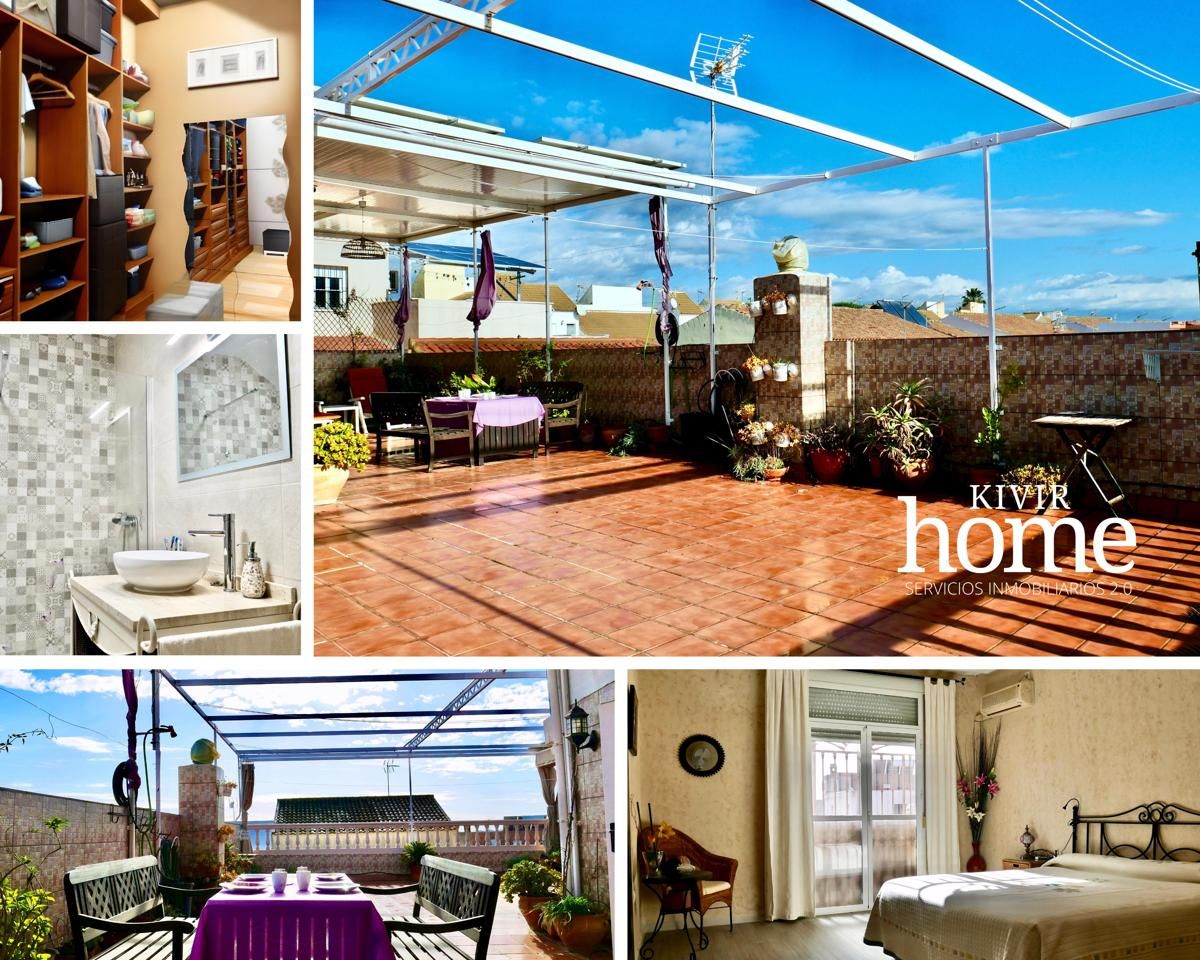 Terrassa de Casa adosada en venda en Guillena amb Aire condicionat, Jardí privat i Terrassa