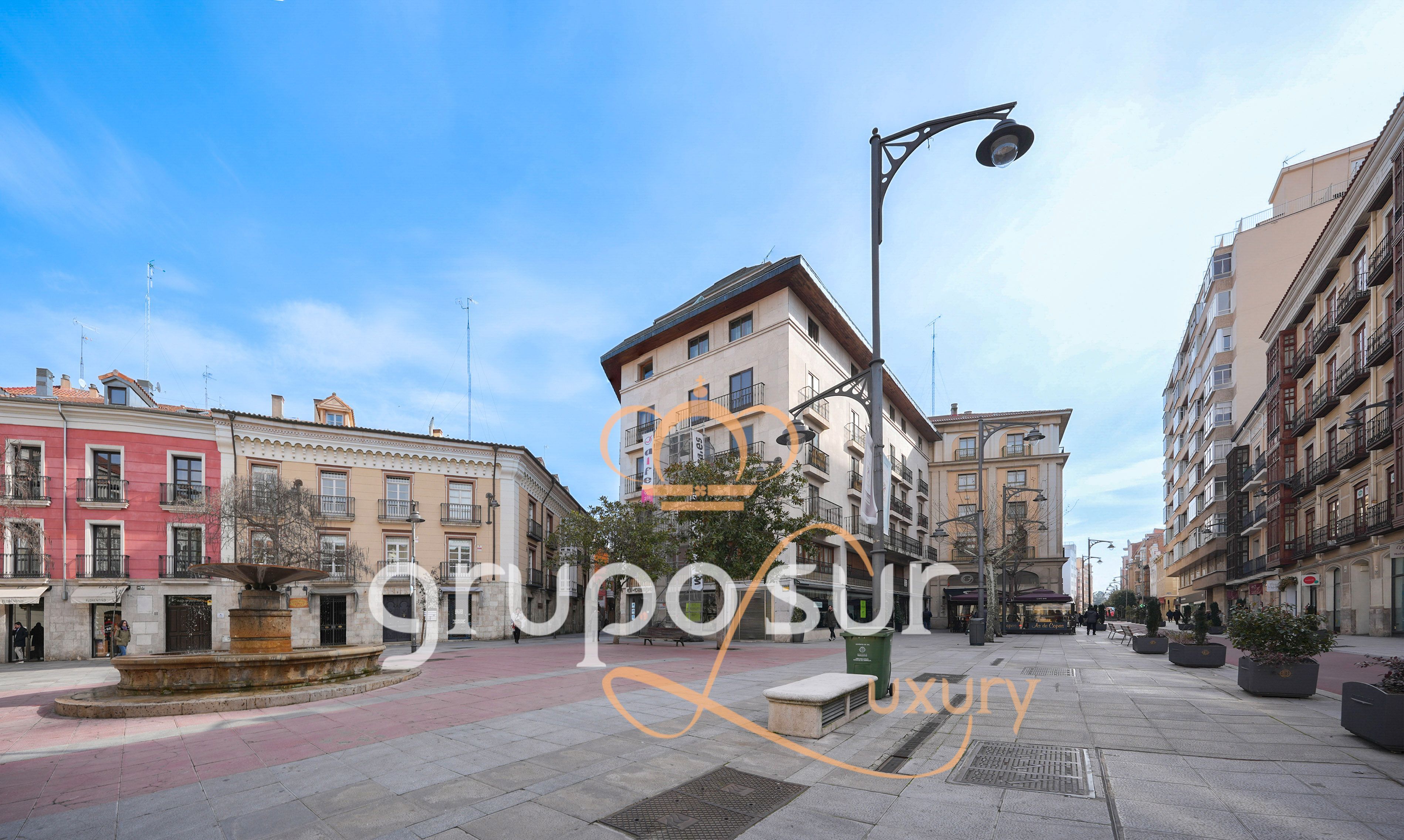 Exterior view of Attic for sale in Valladolid Capital  with Heating, Parquet flooring and Terrace