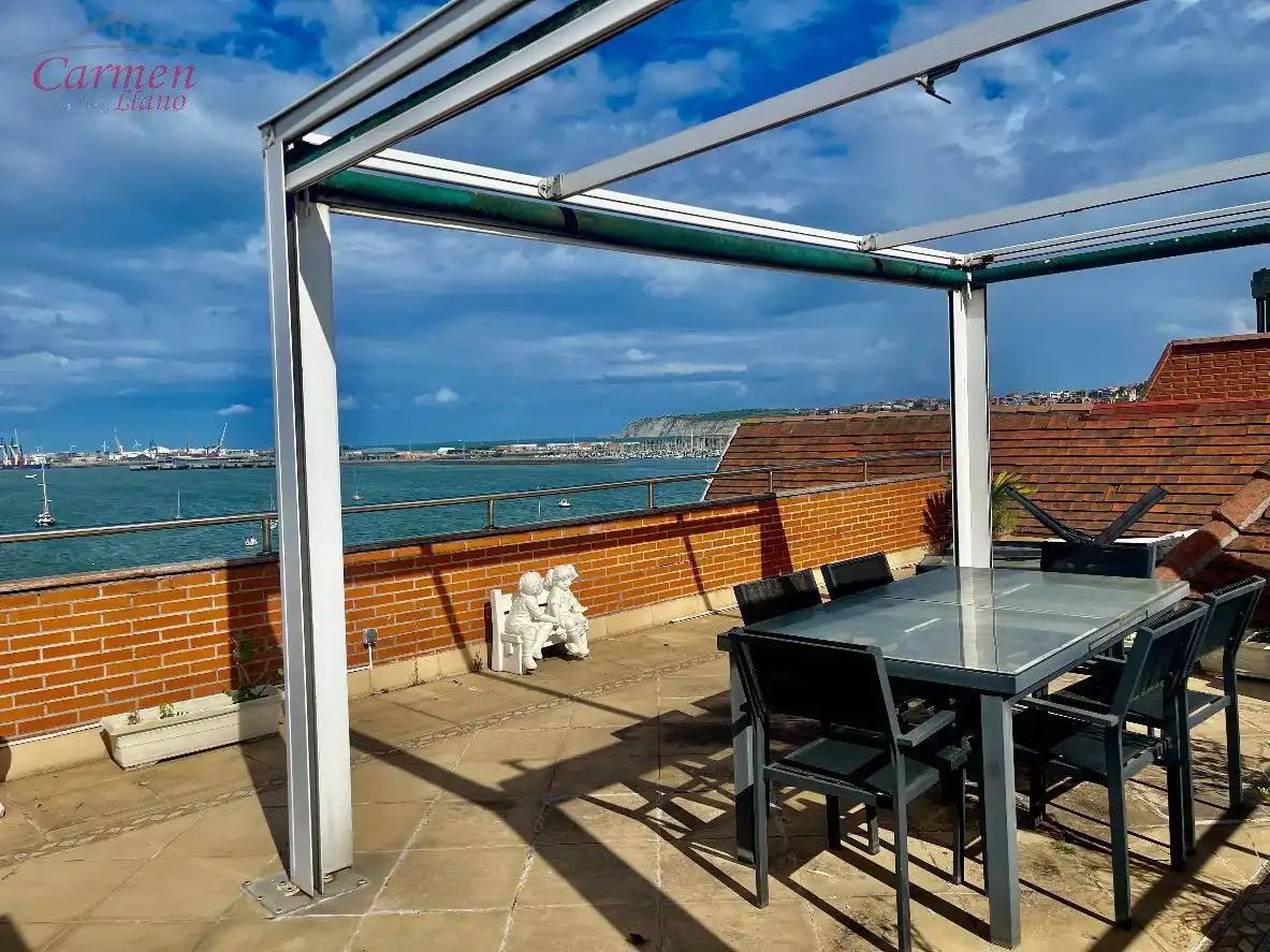 Terraza de Dúplex en venta en Getxo  con Calefacción, Terraza y Trastero