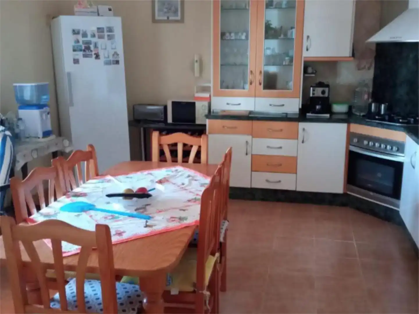 Cuina de Pis en venda en Villarrobledo amb Jardí privat, Traster i Piscina