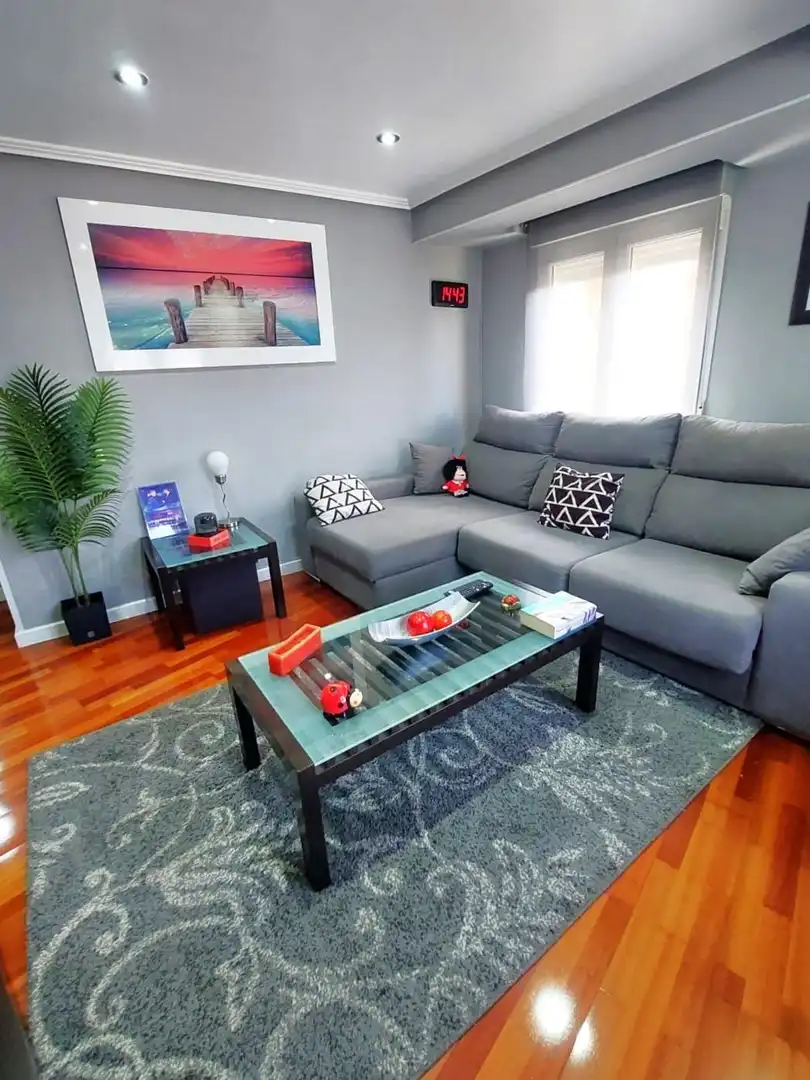 Flat with lift for sale in Calle Calle Brasil, imagen 3