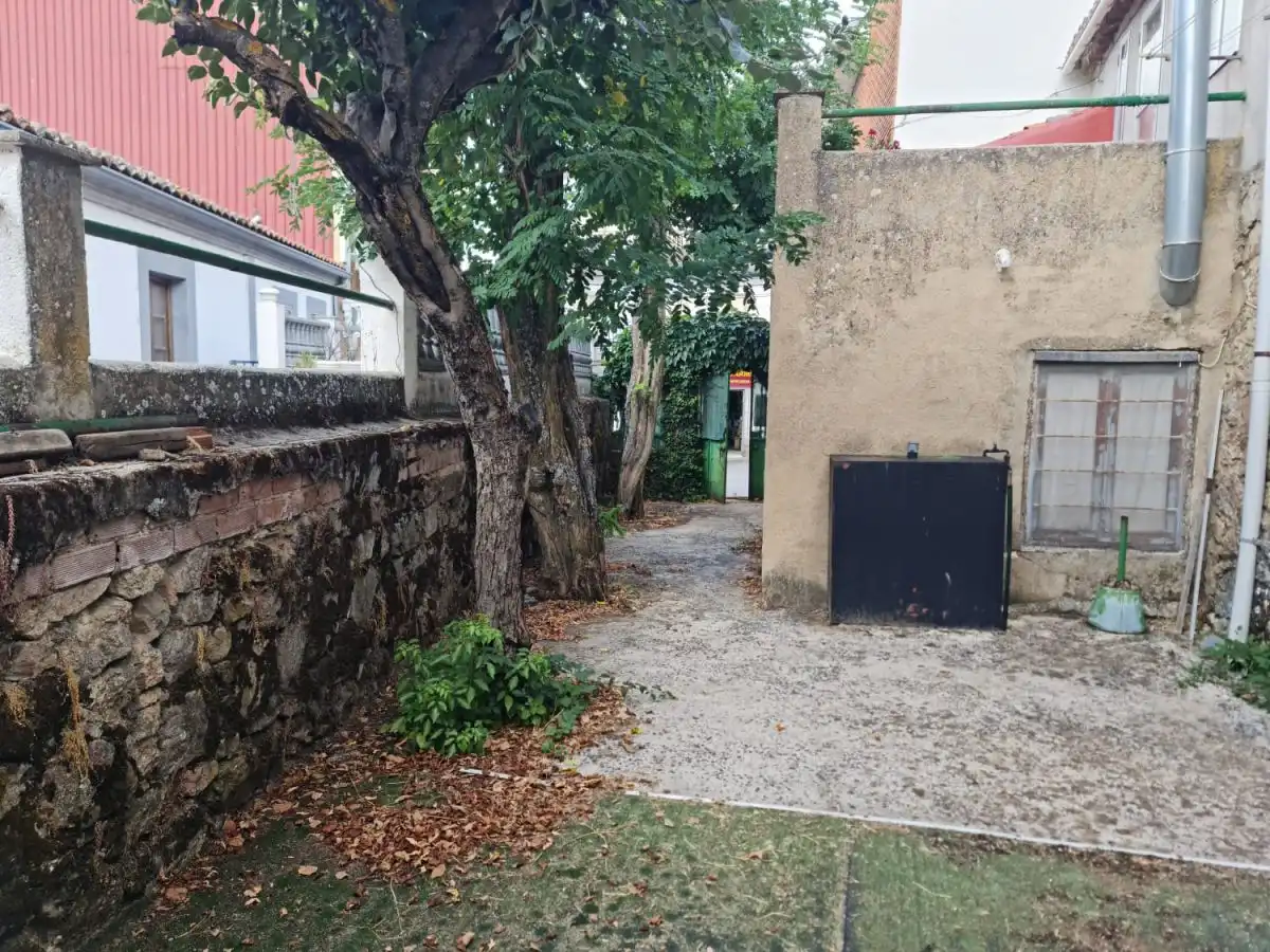 Vista exterior de Casa o chalet en venta en Navalperal de Pinares con Calefacción, Terraza y Trastero