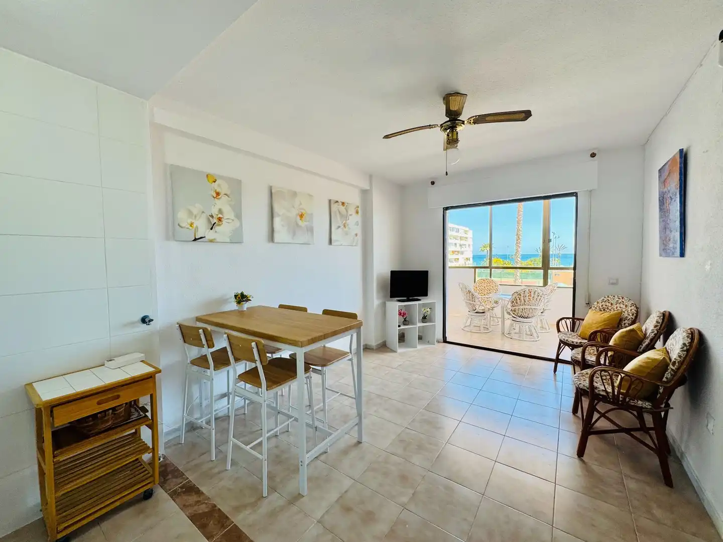 Dining room of Apartments for sale in Torrevieja  with Heating, Terrace and Furnished