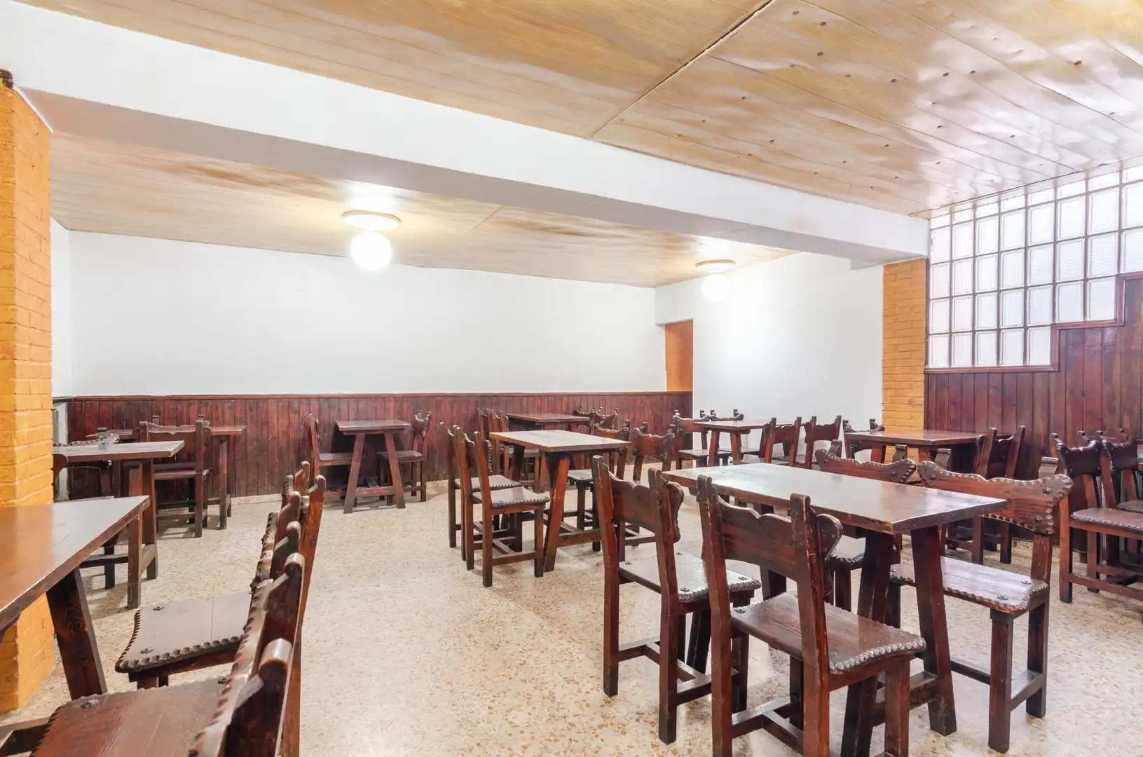 Local en venta en Villaviciosa