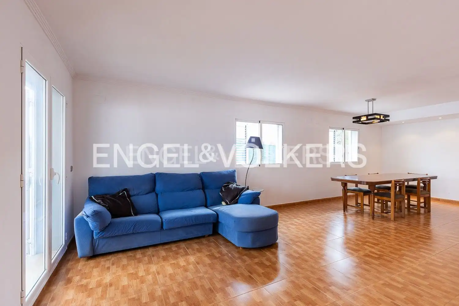 Sala de estar de Casa o chalet en venta en Bétera con Aire acondicionado, Calefacción y Jardín privado