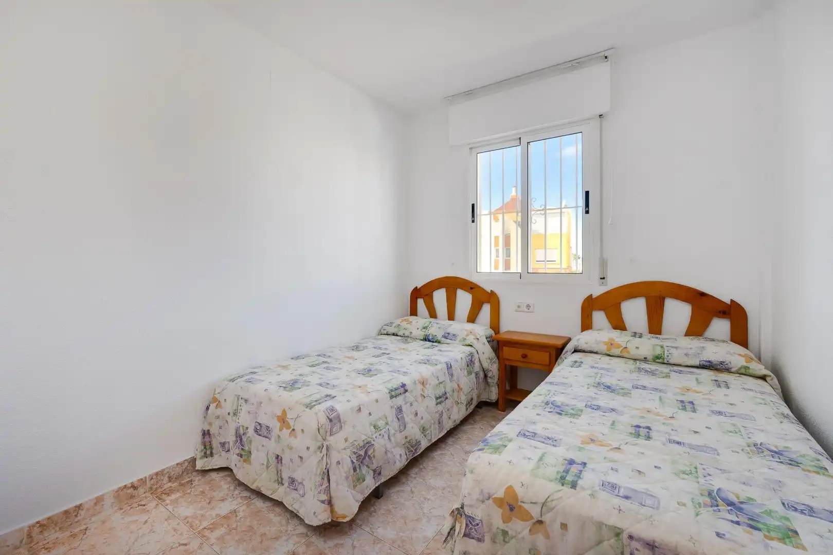 Habitación de Casa o chalet en venta en Torrevieja con Jardín privado, Terraza y Trastero