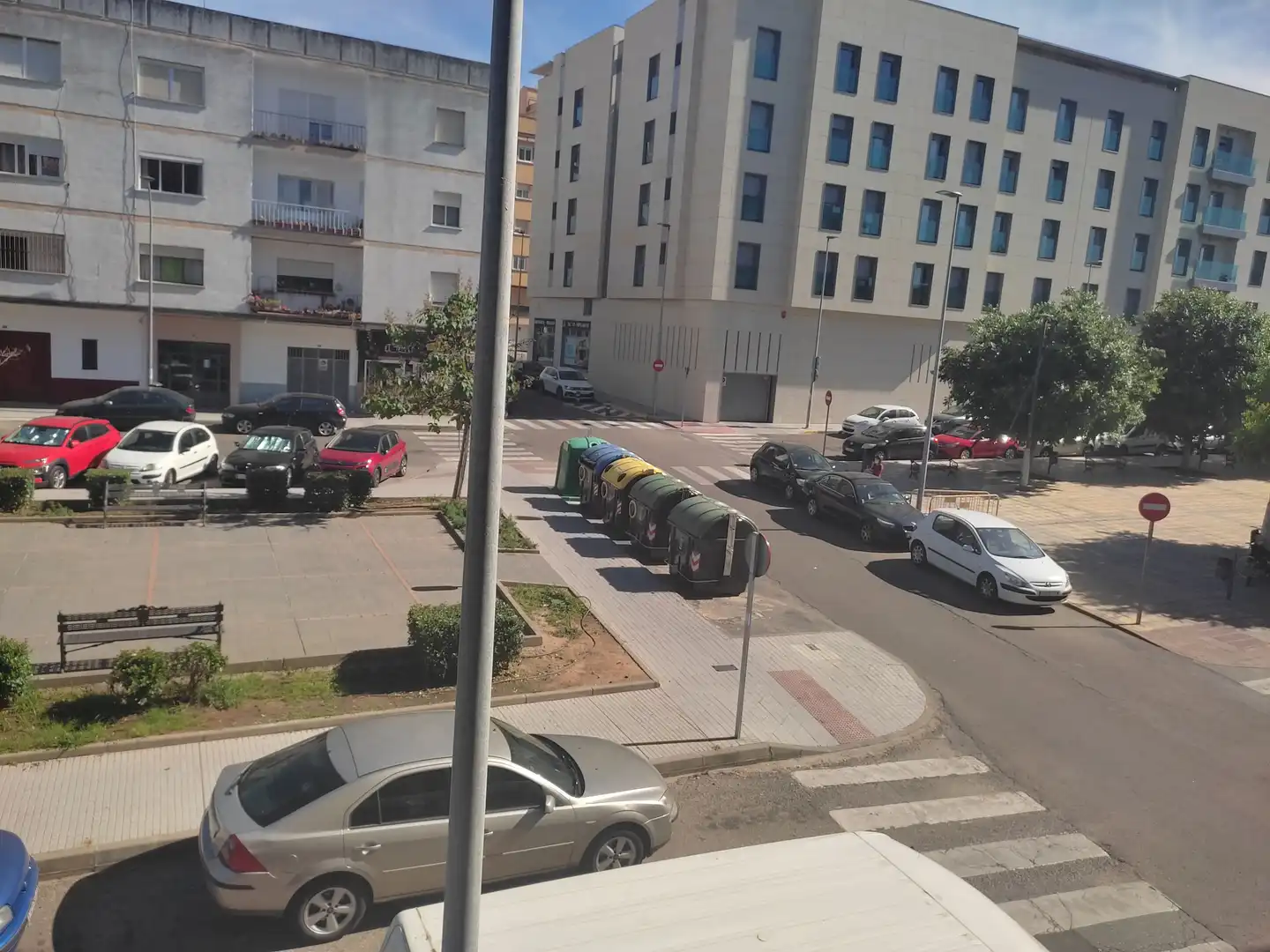 Parkplatz von Wohnungen zur Miete in Badajoz mit Klimaanlage, Heizung und Parkett