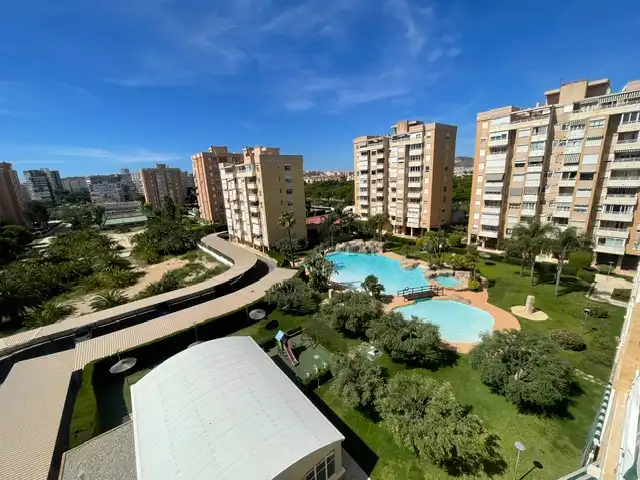 Schwimmbecken von Wohnung zur Miete in Alicante / Alacant mit Klimaanlage, Heizung und Möbliert