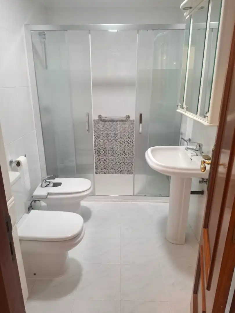 Wohnung mit Aufzug zur Miete in Avenida Ramón Canosa 18, imagen 22