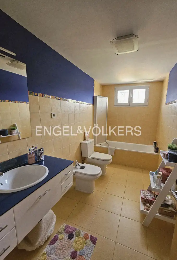 Bathroom of Houses for sale in Alpedrete  with Heating, Private garden and Terrace
