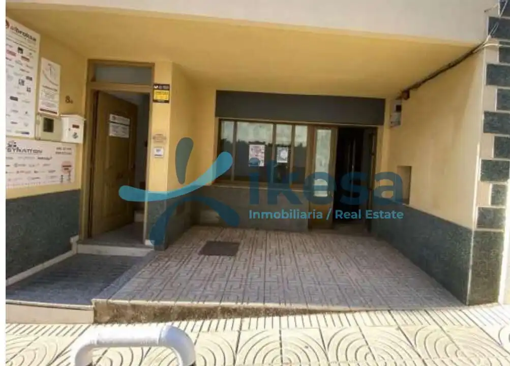 Local comercial en venda a La Zarza (Badajoz)