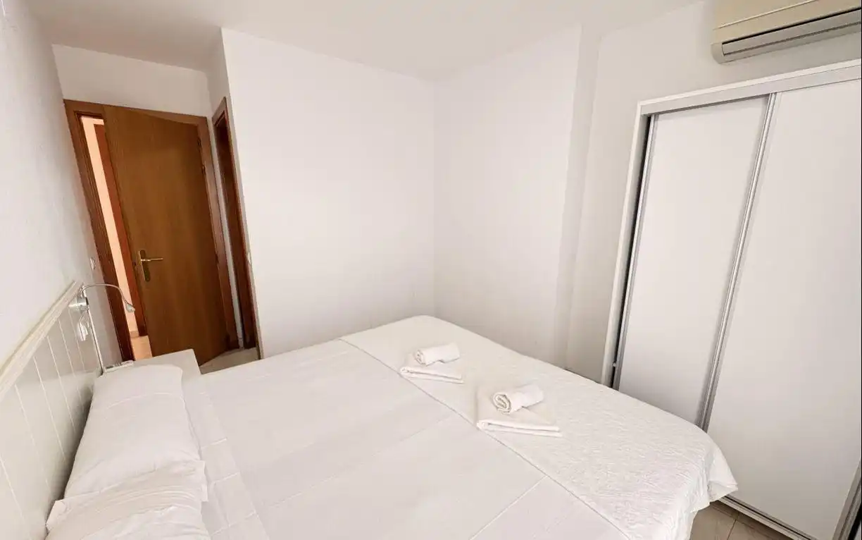 Habitación de Ático en venta en Barbate con Aire acondicionado y Terraza