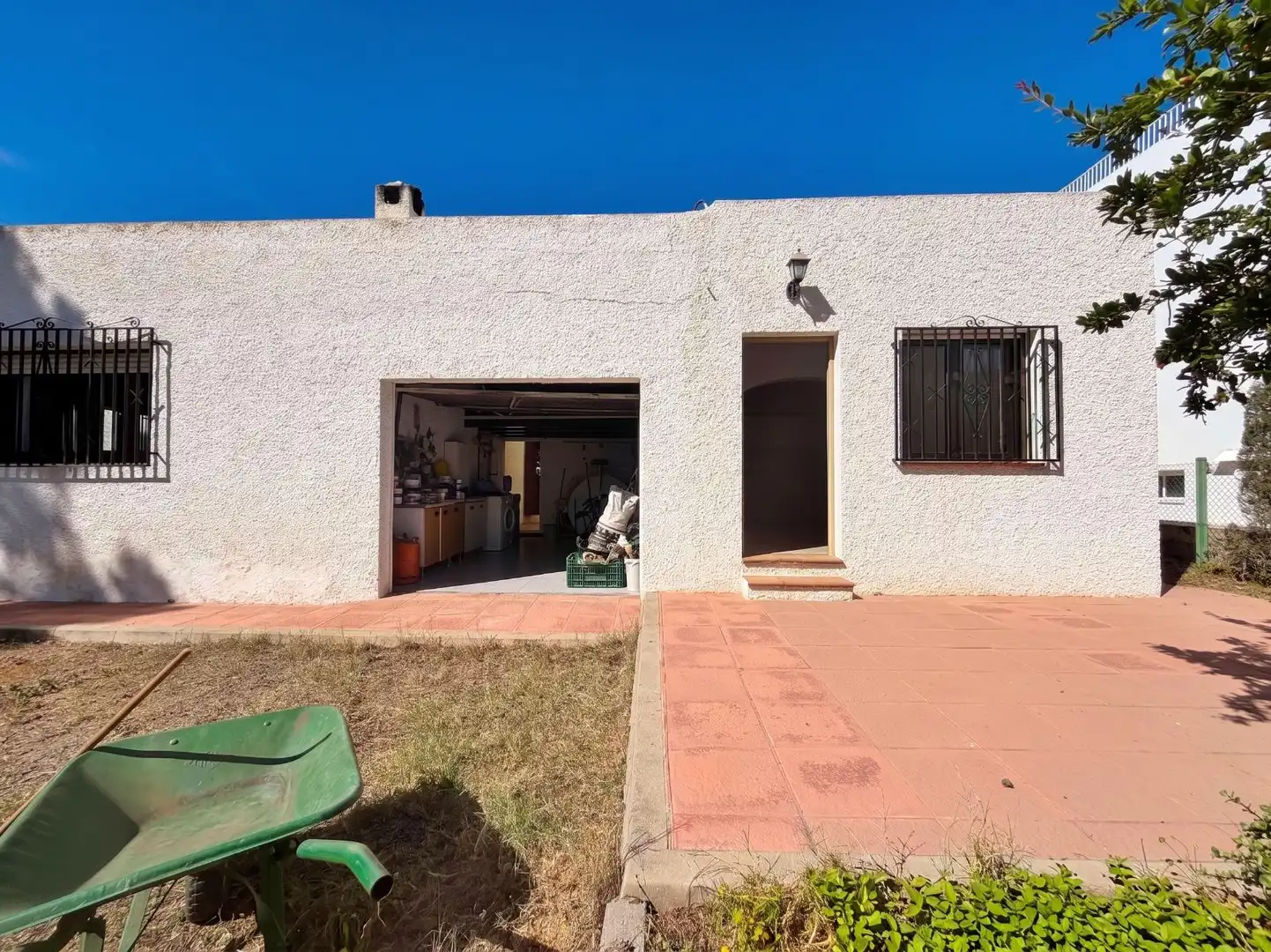 Jardín de Casa o chalet en venta en Almería con Aire acondicionado, Jardín privado y Terraza