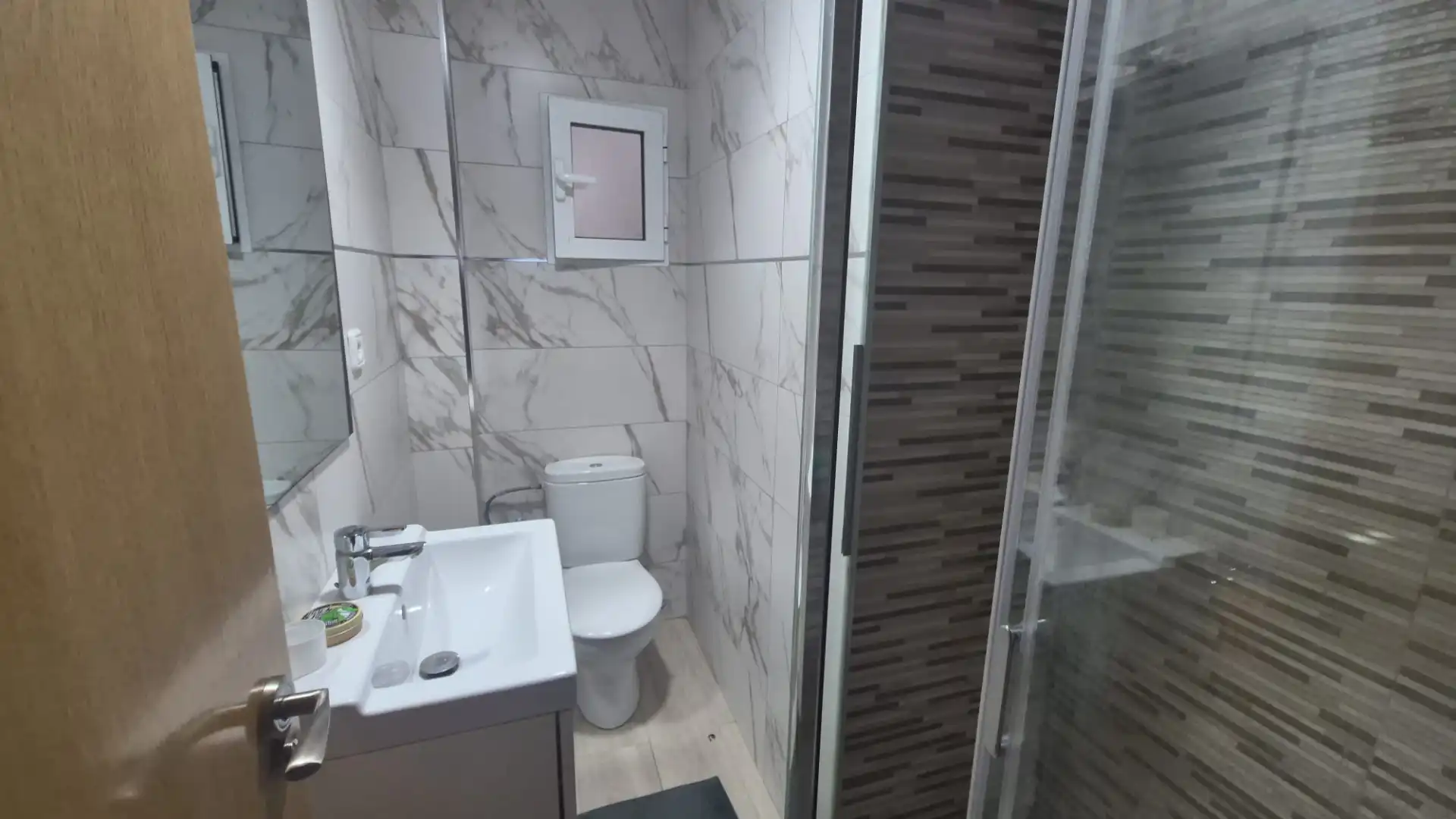 Bathroom of Flat for sale in Murcia  with Air Conditioner and Storage room