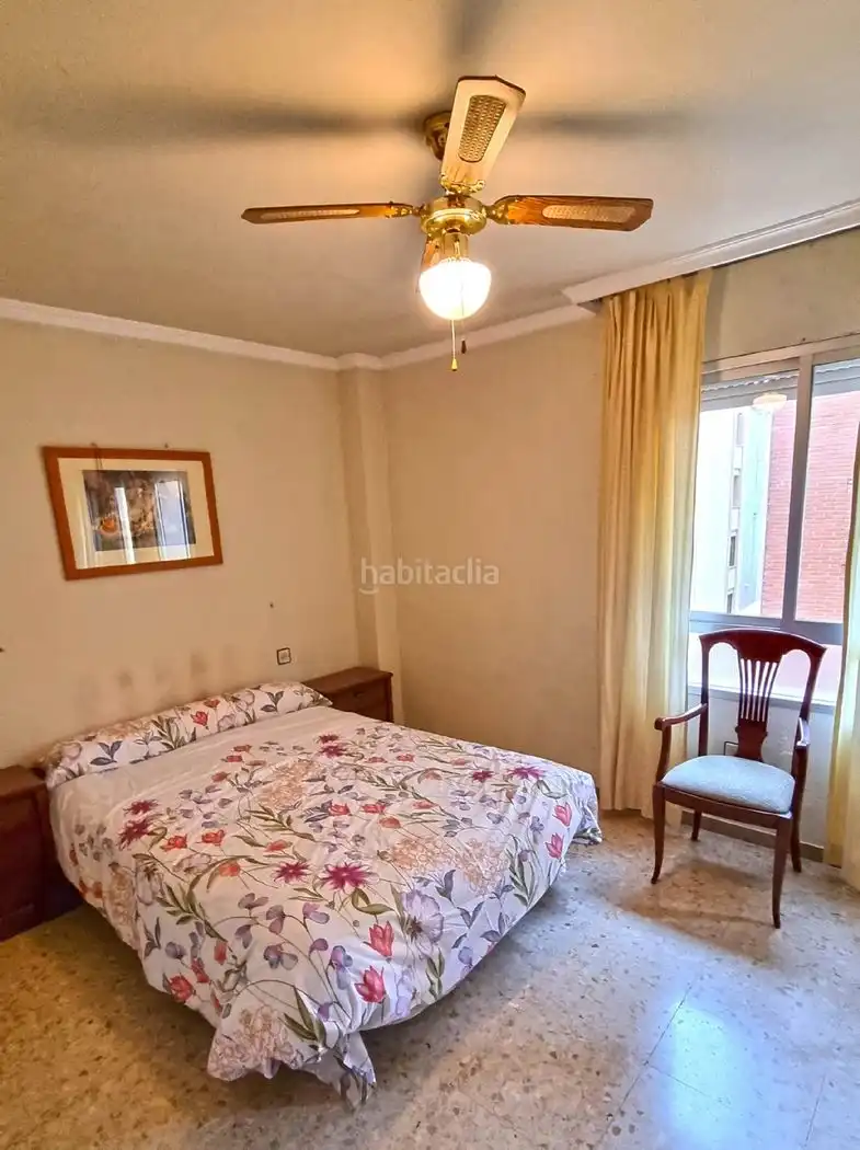 Piso con jardín en alquiler en Calle Eugenio Gross 56, imagen 5