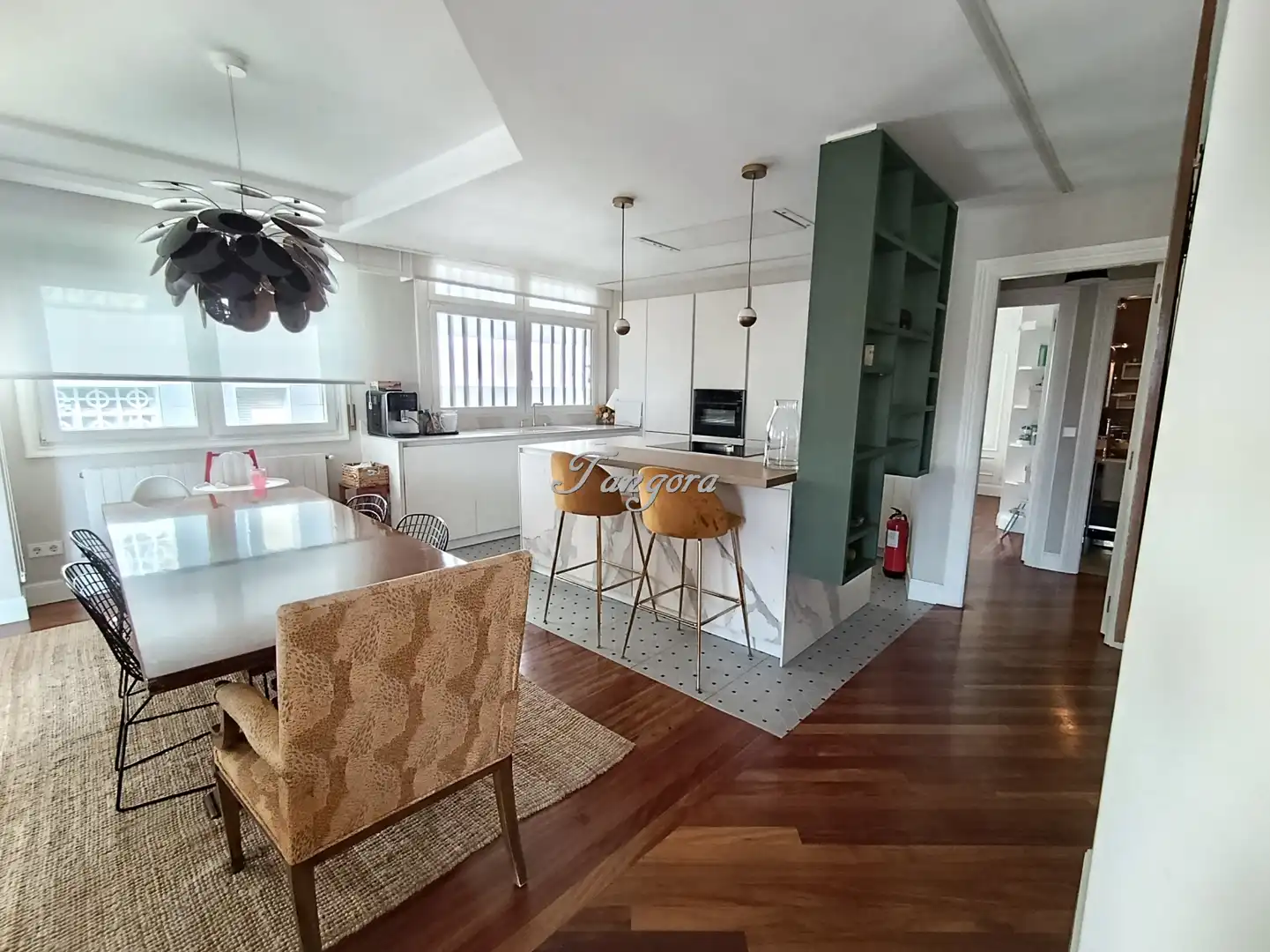 Dining room of Attic for sale in Getxo   with Air Conditioner, Heating and Parquet flooring