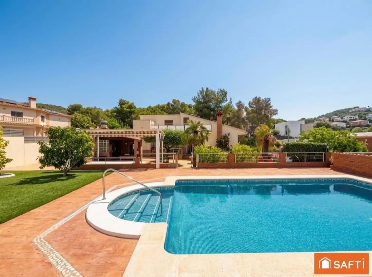 Piscina de Casa o xalet en venda en Sant Pere de Ribes amb Calefacció