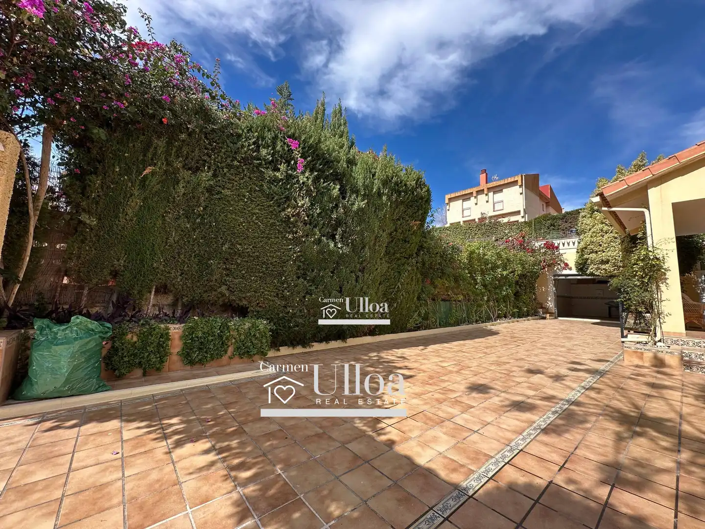 Jardí de Casa o xalet en venda en Alicante / Alacant amb Aire condicionat, Calefacció i Jardí privat