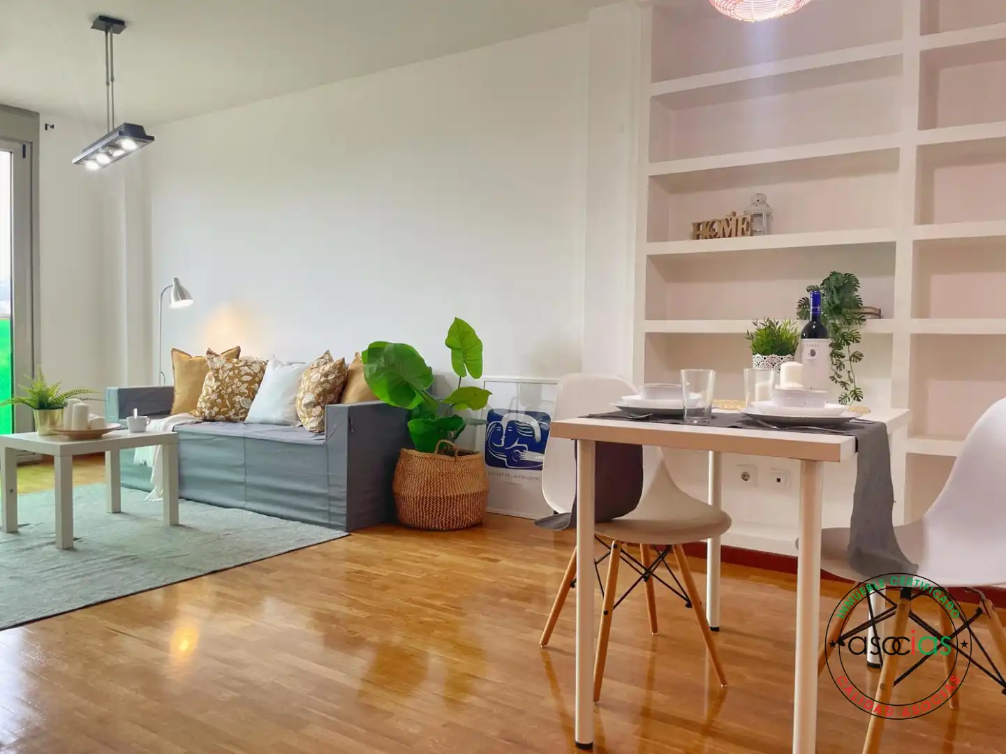 Living room of Flat for sale in Gijón   with Heating, Parquet flooring and Storage room