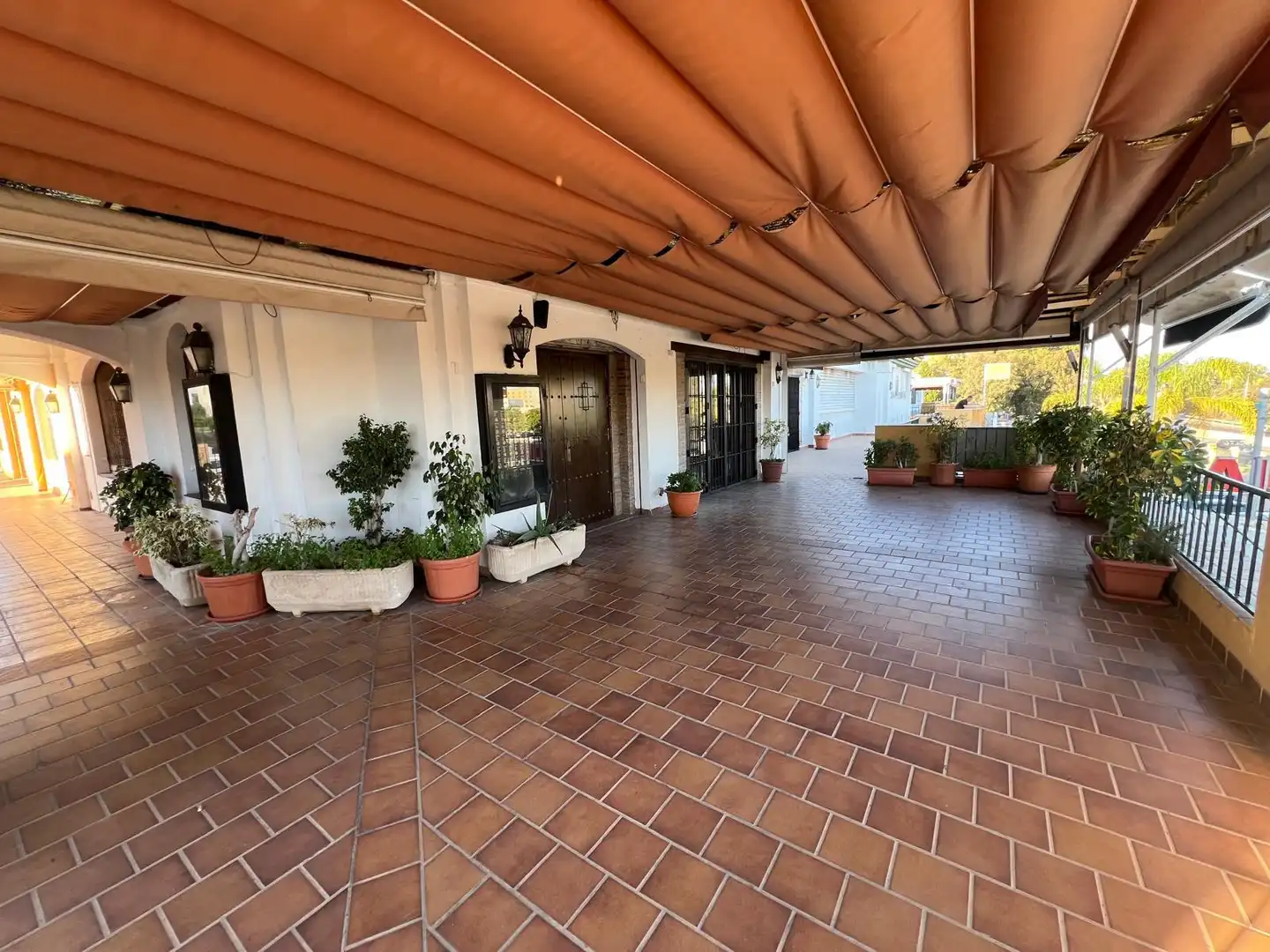 Terraza de Local de alquiler en Estepona con Terraza