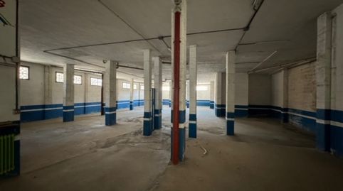 Foto 4 von Fabrikhallen zum Verkauf in Hernan Cortes, Villanueva de la Serena, Badajoz