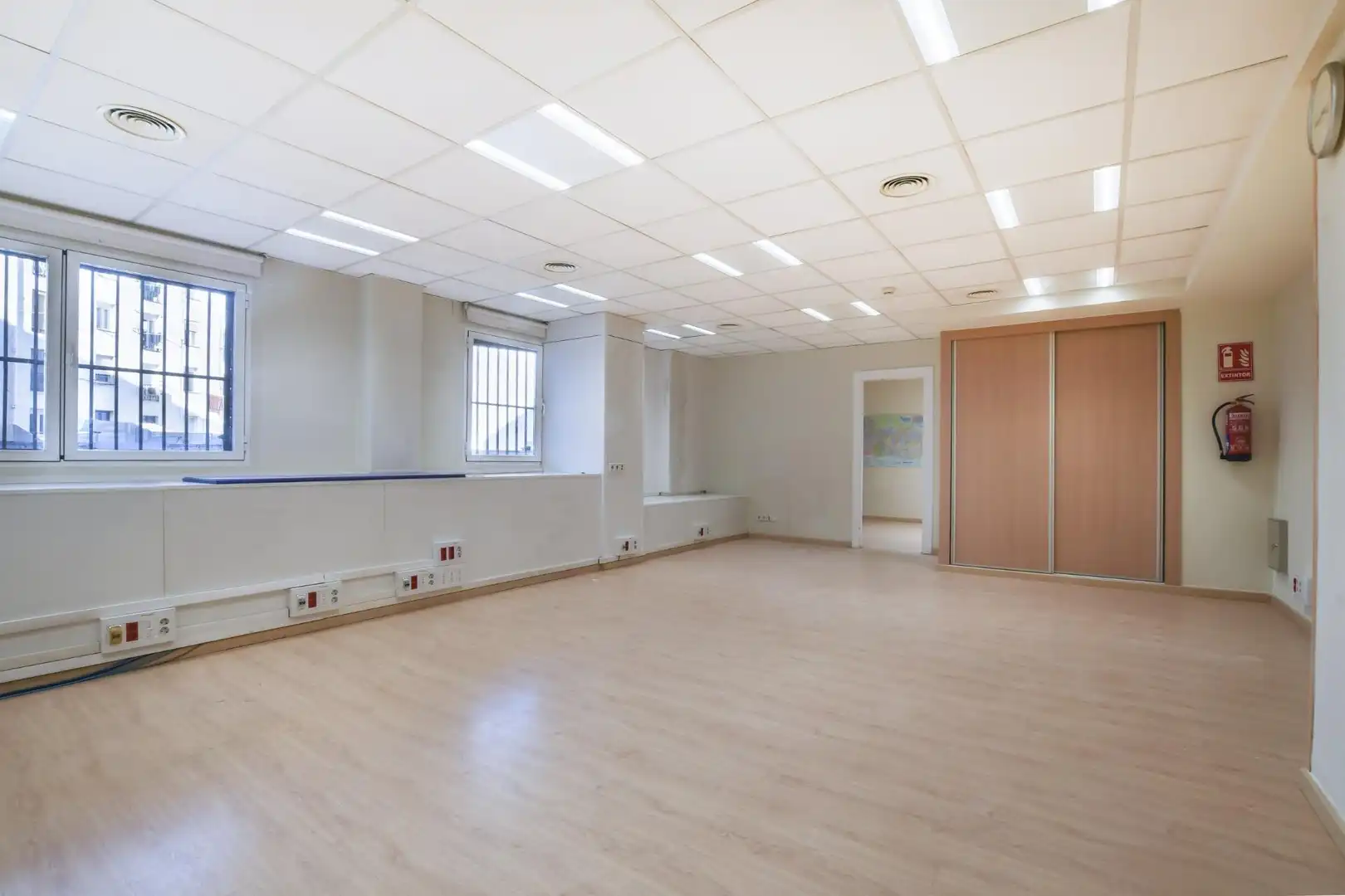 Büro zum Verkauf in Calle NARVAEZ, Ibiza de Madrid