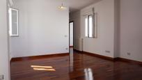 Attic to rent in  Madrid Capital  with Air Conditioner, Heating and Parquet flooring